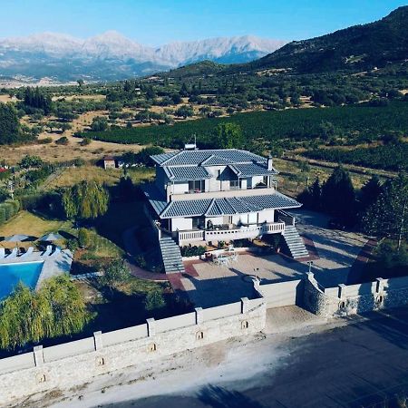 Villa In Nature Mitopoli 외부 사진