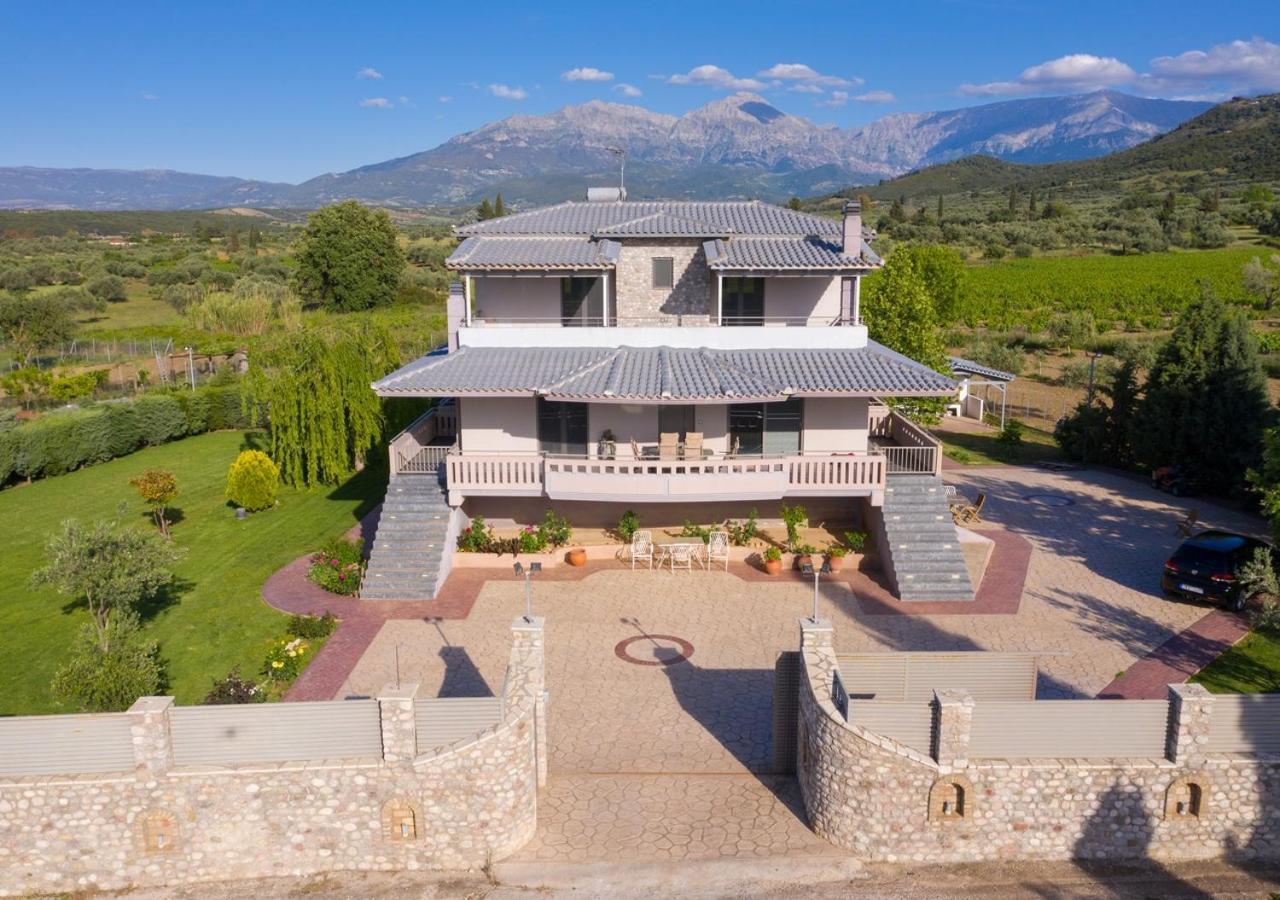 Villa In Nature Mitopoli 외부 사진